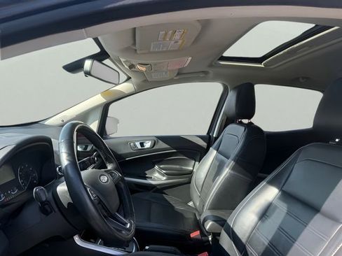 Used 2019 Ford EcoSport Titanium image 10