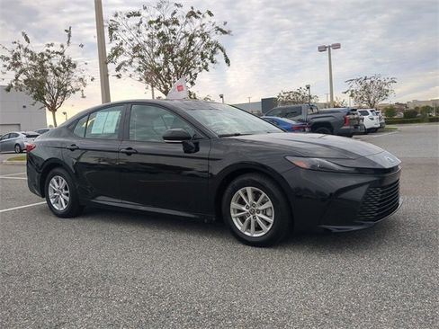 Certified 2025 Toyota Camry LE image 2