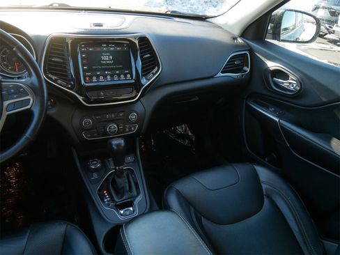 Used 2020 Jeep Cherokee Limited image 13