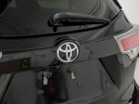 Used 2016 Toyota Highlander Limited Platinum AWD/4WD image 66