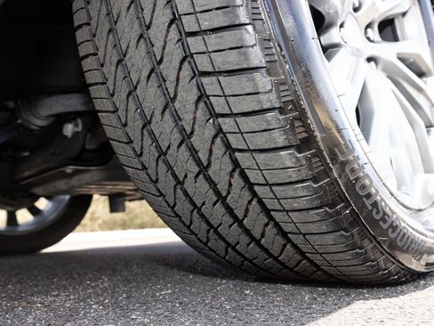 Used 2021 GMC Yukon Denali w/ Denali Ultimate Package image 70