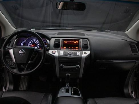 Used 2012 Nissan Murano S image 25