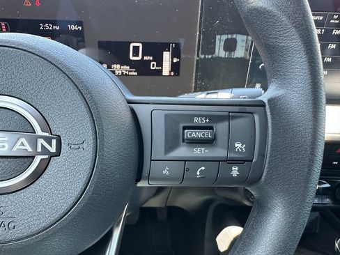 Used 2026 Nissan Kicks SV FWD image 26