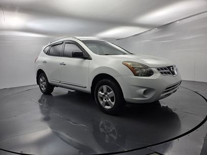 Used 2015 Nissan Rogue S w/ Convenience Package