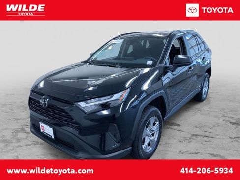Certified 2025 Toyota RAV4 LE AWD/4WD image 1