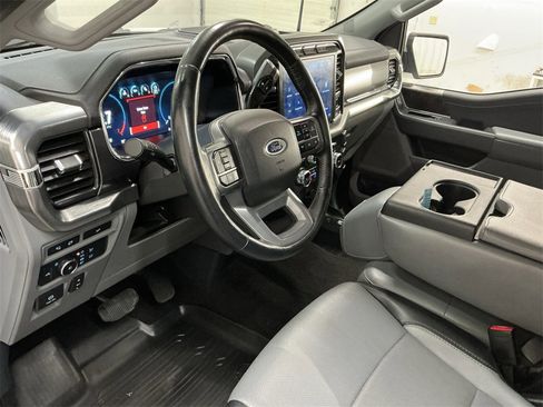Used 2022 Ford F150 Lariat w/ Max Trailer Tow Package image 14