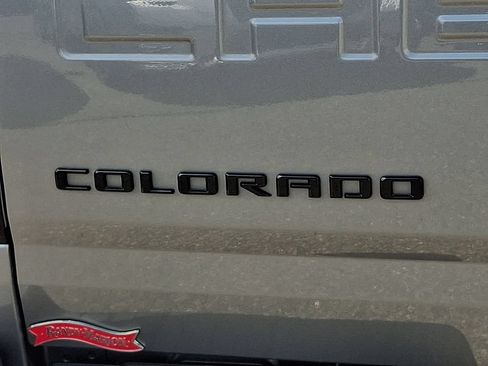 Used 2022 Chevrolet Colorado ZR2 AWD/4WD image 30