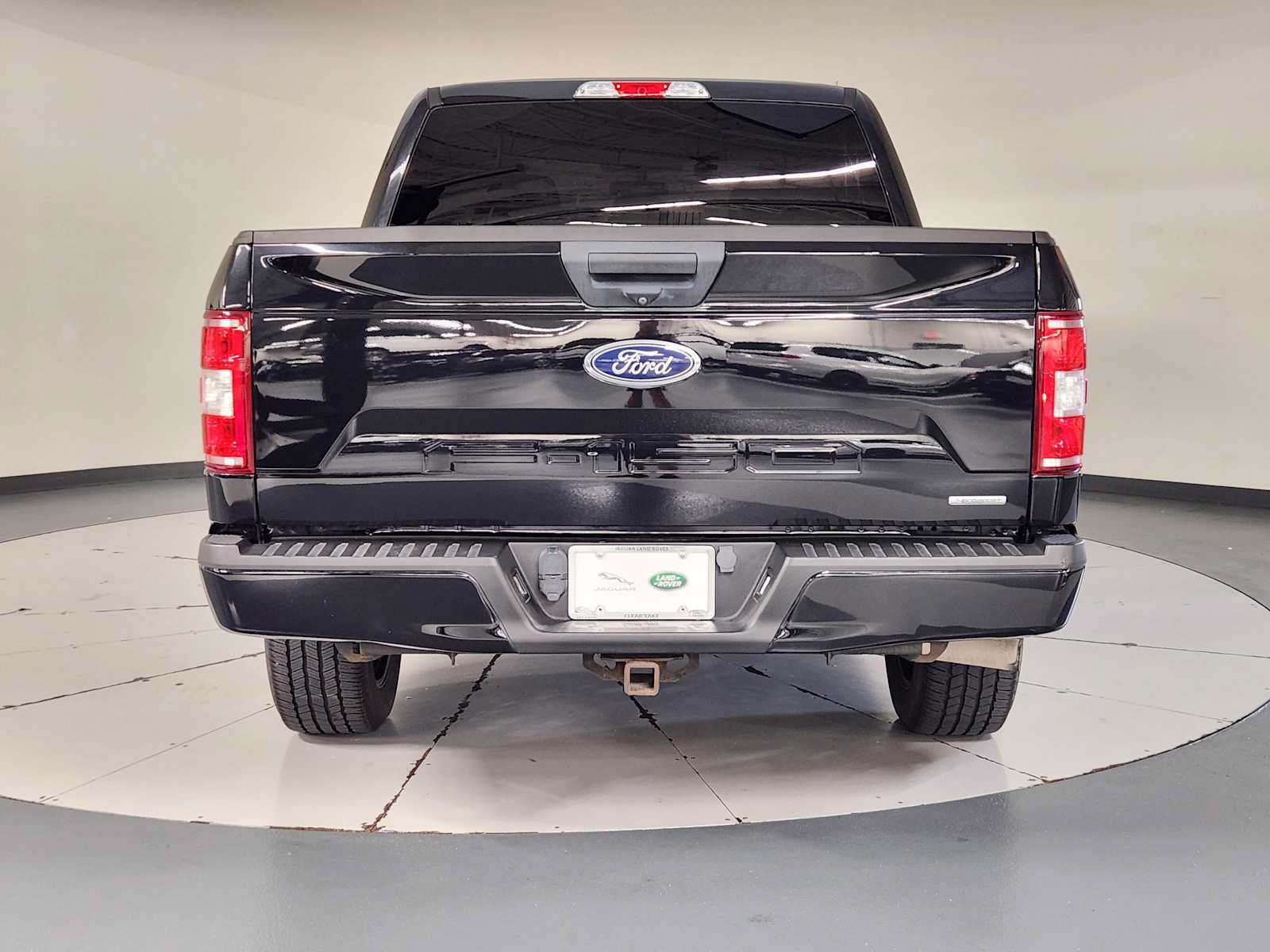 Used 2020 Ford F150 XL w/ Equipment Group 101A Mid RWD image 10