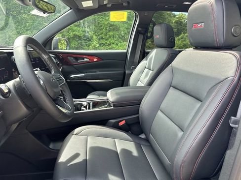 New 2026 Chevrolet Traverse Z71 w/ Driver Confidence Package AWD/4WD image 36