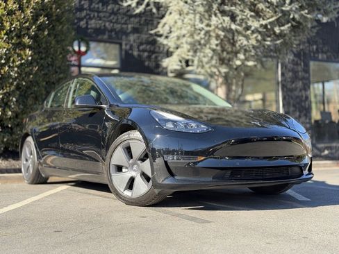 Used 2022 Tesla Model 3 Long Range image 8