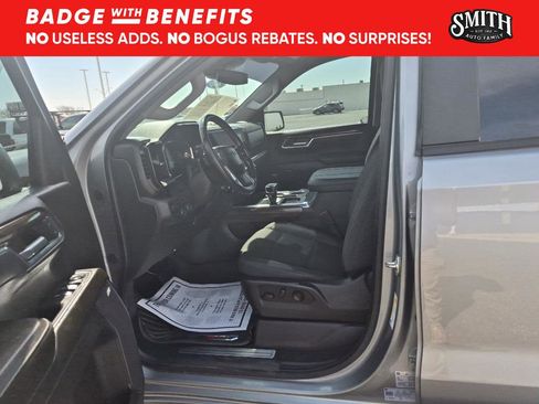 Used 2025 Chevrolet Silverado 1500 LT Trail Boss w/ Convenience Package II AWD/4WD image 14