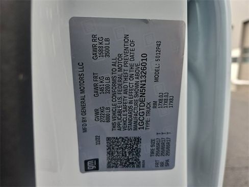 Used 2022 Chevrolet Colorado Z71 w/ Safety Package image 30