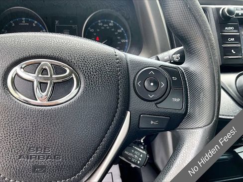 Used 2017 Toyota RAV4 LE w/ Carpet Mat Package AWD/4WD image 16