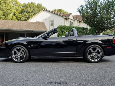 Used 2003 Ford Mustang GT RWD image 3