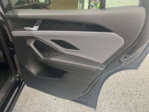 New 2026 Volkswagen Tiguan SE AWD/4WD image 36