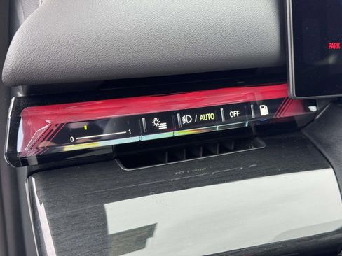 Used 2026 BMW M5 Touring w/ M Driver's Package AWD/4WD image 35