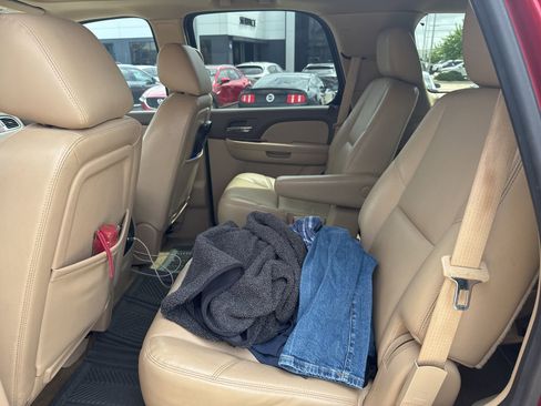 Used 2013 Chevrolet Tahoe LTZ image 23