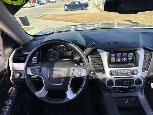 Used 2020 GMC Yukon SLT w/ Open Road Package image 16