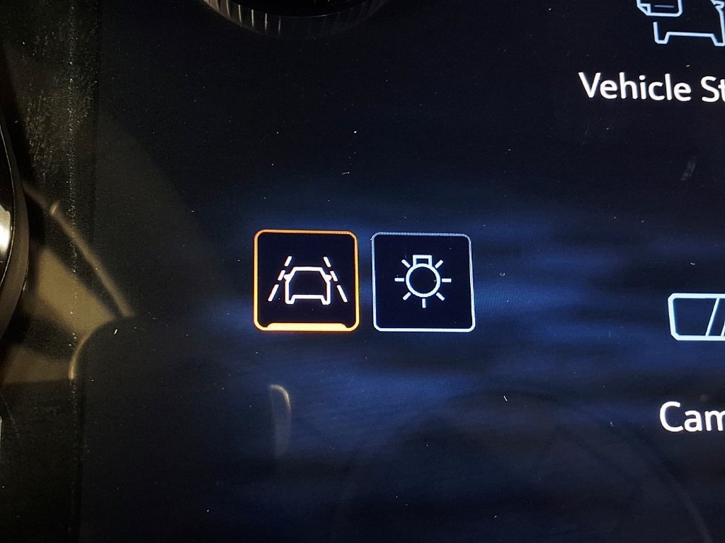 New 2027 Chevrolet Traverse RS AWD/4WD image 21