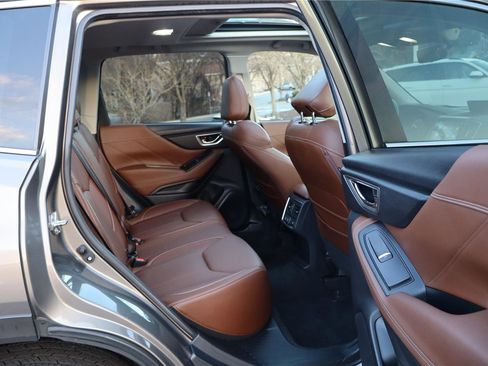 Used 2020 Subaru Forester Touring image 32