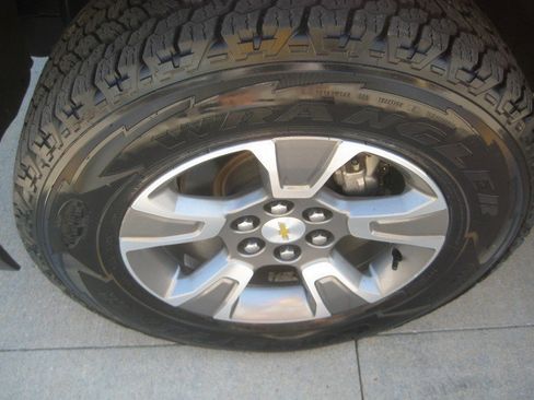 Used 2018 Chevrolet Colorado Z71 image 11