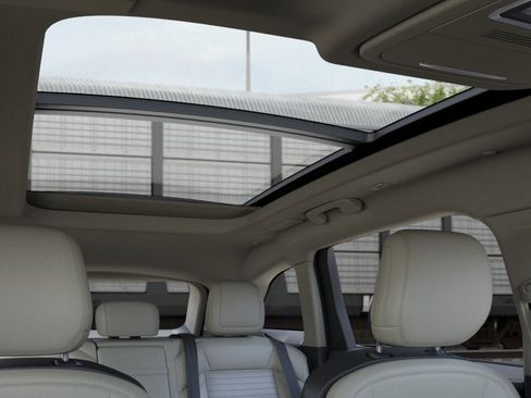 New 2026 Lincoln Nautilus Reserve AWD/4WD image 22