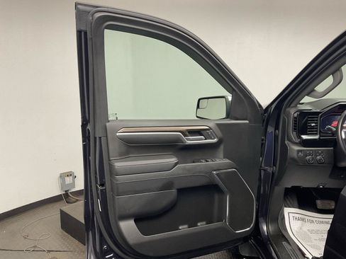 Certified 2023 Chevrolet Silverado 1500 LT w/ Z71 Off-Road Package AWD/4WD image 9