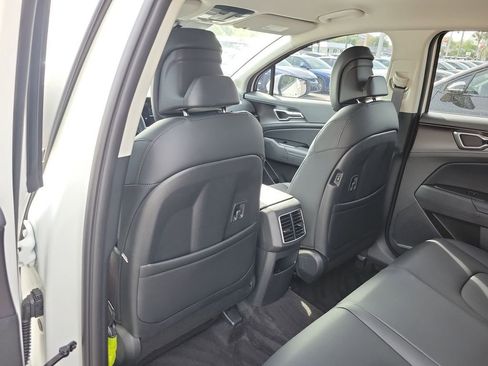 New 2026 Kia Sportage AWD Hybrid image 17