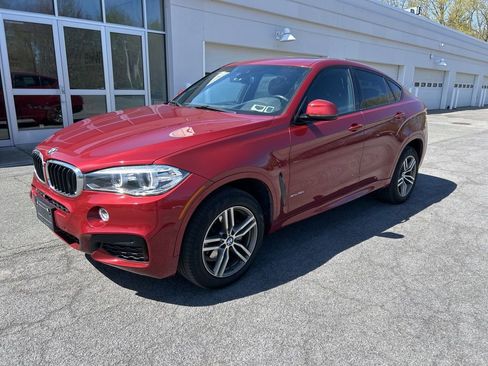 Used 2019 BMW X6 xDrive35i w/ M Sport Package AWD/4WD image 1
