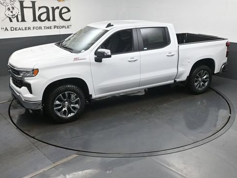 New 2026 Chevrolet Silverado 1500 LT w/ Z71 Off-Road Package AWD/4WD image 22