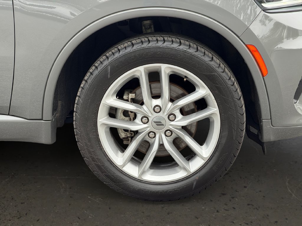 Used 2024 Dodge Durango GT AWD/4WD image 10