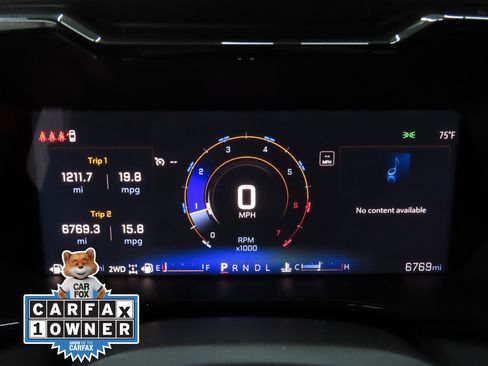 Used 2024 Chevrolet Colorado Z71 w/ Z71 Convenience Package 2 image 11