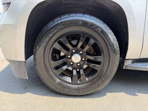 Used 2016 Chevrolet Tahoe LT AWD/4WD image 10