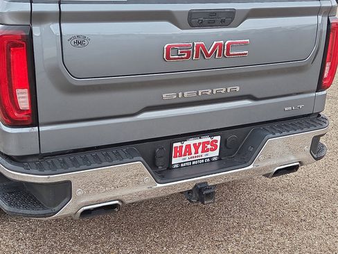 Used 2019 GMC Sierra 1500 SLT w/ SLT Premium Plus Package AWD/4WD image 8