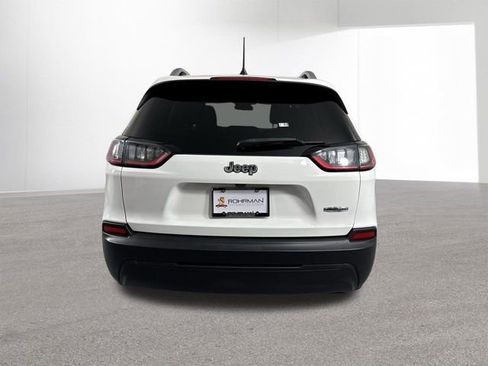 Used 2019 Jeep Cherokee Latitude w/ Cold Weather Group image 31