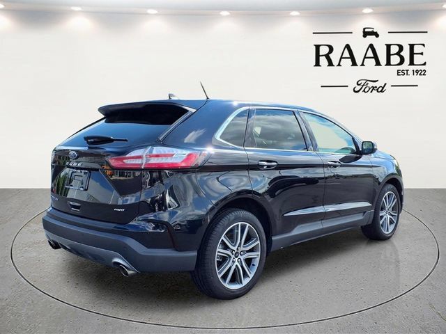 Used 2024 Ford Edge Titanium w/ Equipment Group 301A AWD/4WD image 7