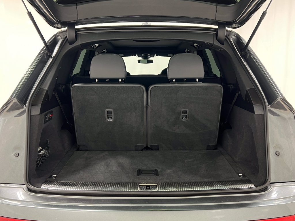 Used 2021 Audi SQ7 Premium Plus AWD/4WD image 28