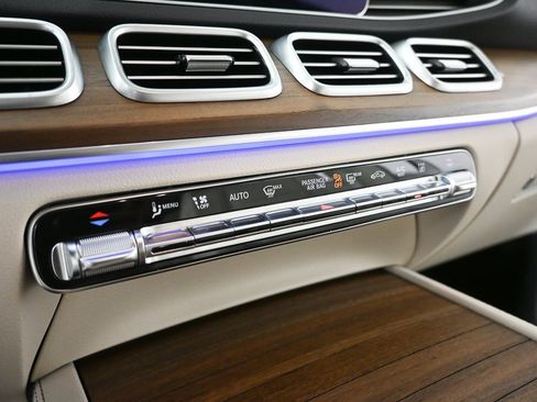 Certified 2025 Mercedes-Benz GLE 450e 4MATIC image 14