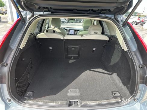 Used 2023 Volvo XC60 B5 Ultimate w/ Climate Package AWD/4WD image 29