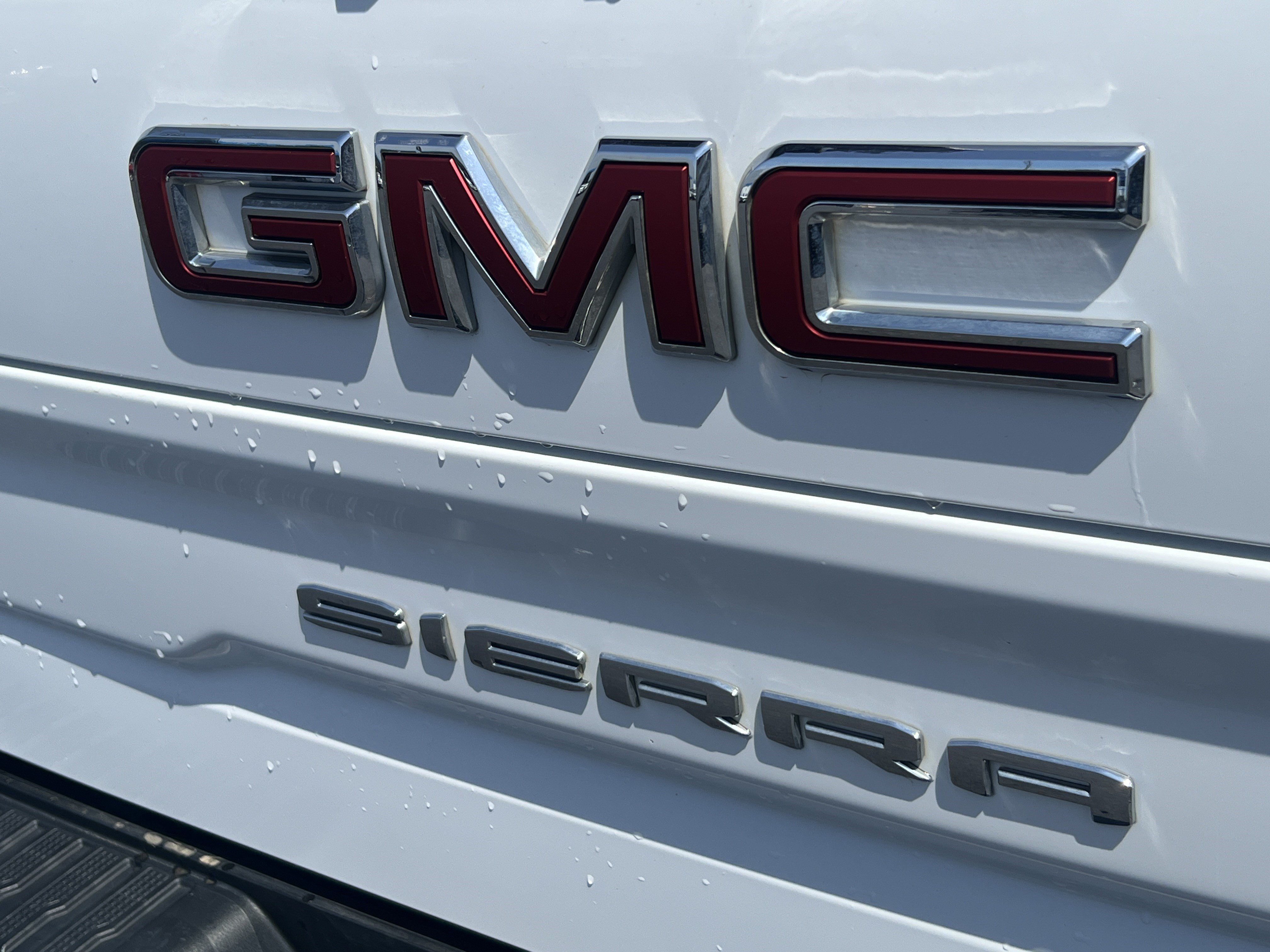 Used 2019 GMC Sierra 1500 AT4 w/ AT4 Premium Package AWD/4WD image 8