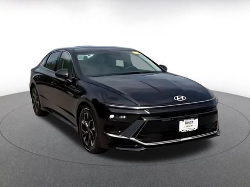 Used 2025 Hyundai Sonata SEL FWD image 15