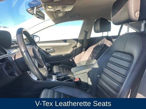 Used 2014 Volkswagen CC R-Line image 11