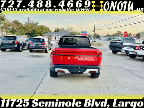 Used 2023 Rivian R1T Adventure image 10