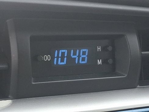 Used 2016 Toyota Corolla LE image 25