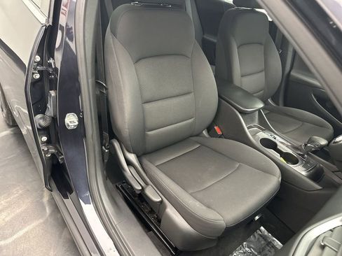 Used 2022 Chevrolet Malibu RS w/ LPO, Convenience Package 2 image 9