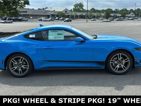 New 2025 Ford Mustang Coupe image 29