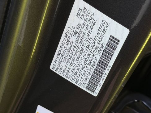 Certified 2023 Honda Pilot Touring image 31