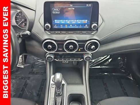 Used 2021 Nissan Sentra SV image 19