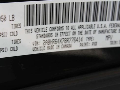 Used 2008 Chrysler Town & Country Limited w/ Entertainment Group #3 FWD image 9