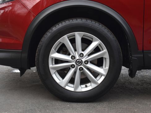 Used 2019 Nissan Rogue Sport SV w/ All-Weather Package image 35